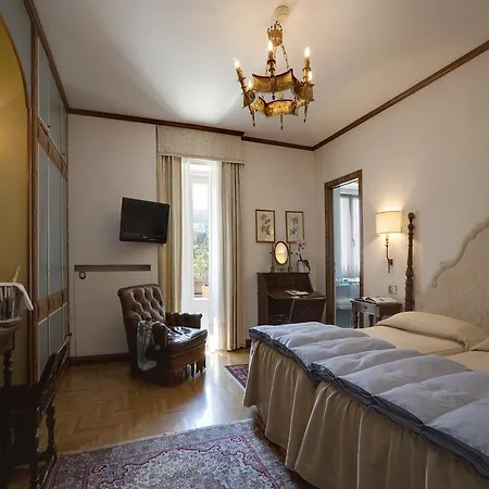 Hotel De La Poste